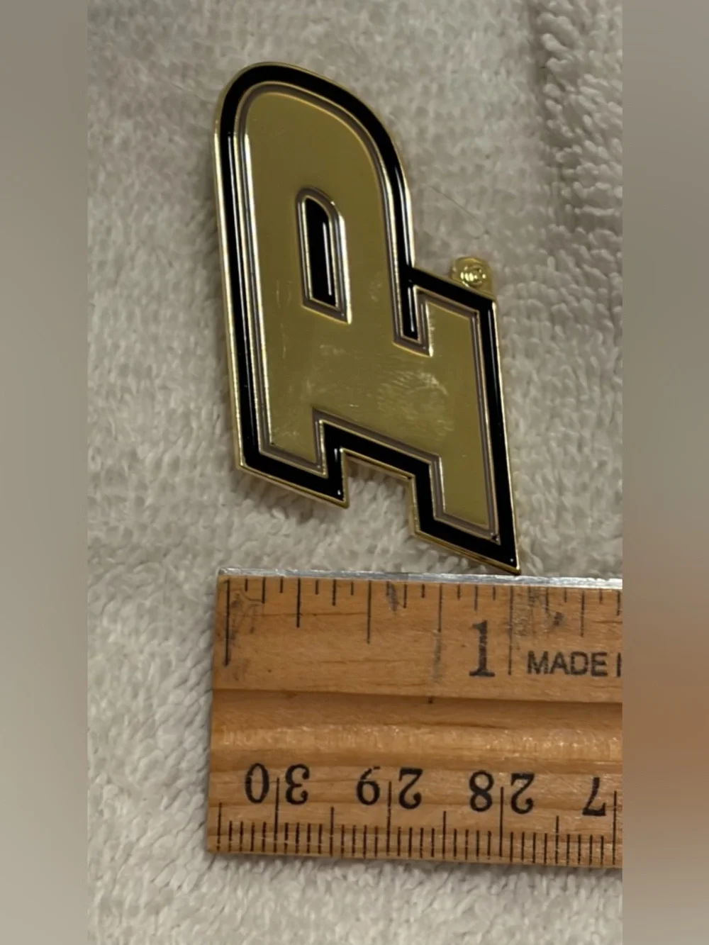 College Logo Fan Purdue Boilermakers Purdue University Souvenir Pin